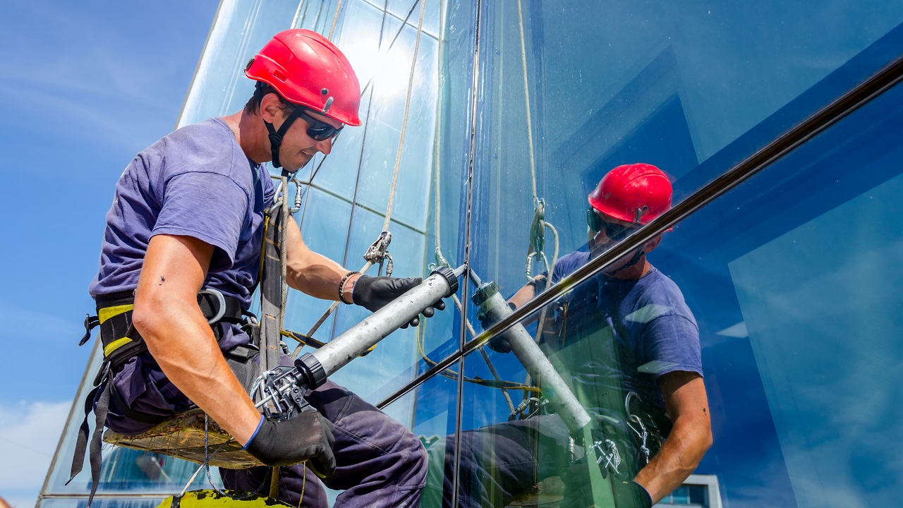 Use of Tackifiers in Contact Adhesives for Building & Construction Applications file