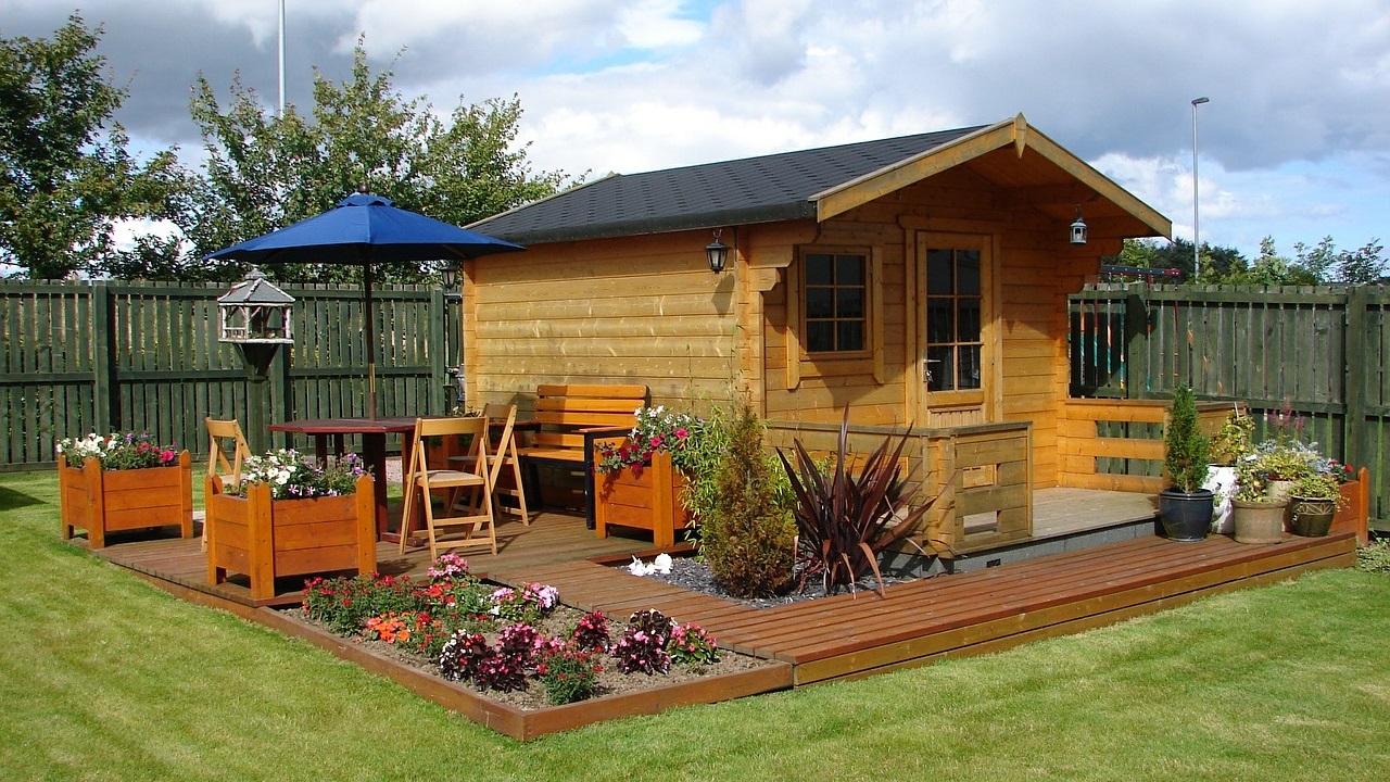 Nucleated/clarified polypropylene are used in consumer products such as furniture, lawn and garden furniture Nucleated/clarified polypropylene are used in consumer products such as furniture, lawn and garden furniture