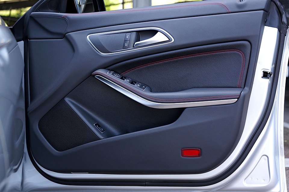 2K PU adhesives are used in automotive industry for dashboards, door panels, carpets, headliners, etc. 2K PU adhesives are used in automotive industry for dashboards, door panels, carpets, headliners, etc.