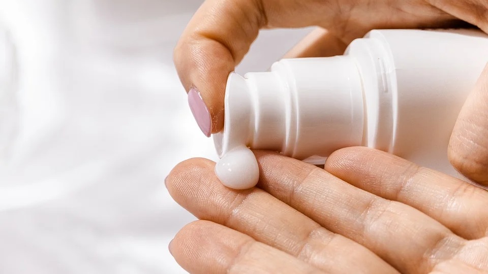 Surfactants as emulsifiers are used to form a stable mixture of two incompatible phases