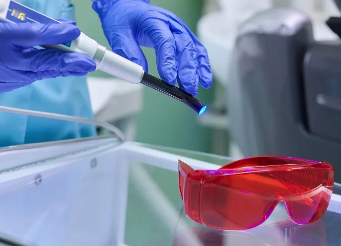 Radiation-cured Adhesives Radiation curing (UV-EB) adhesive systems