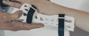 Soft-touch, overmoldable TPEs from KRAIBURG for wrist-hand orthosis design